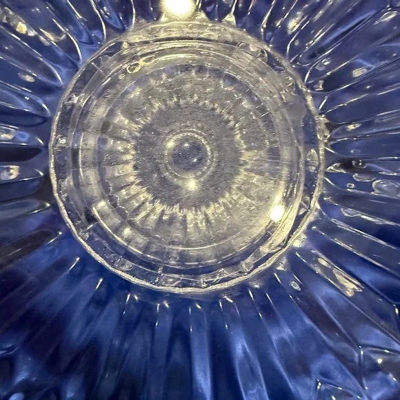 Shannon crystal round footed cake stand - Picture 7 of 10